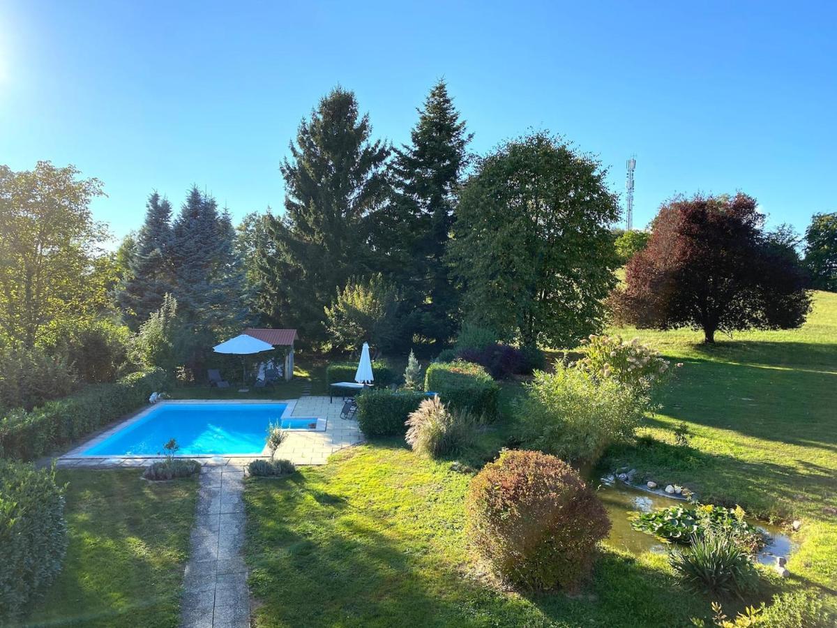 Appartement Himmel & Hoellerl Fuerstenfeld Bagian luar foto